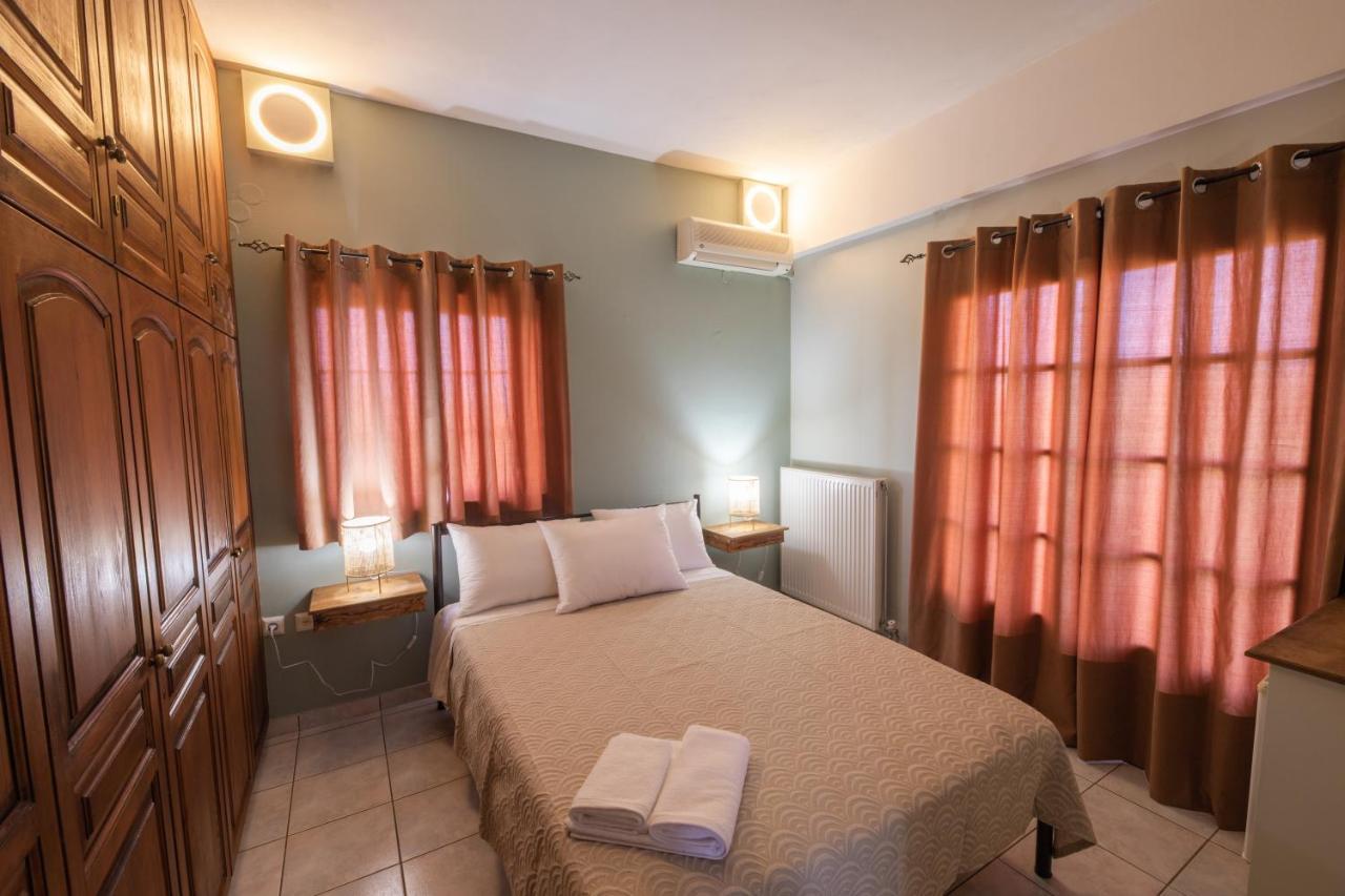 קאטאקולון Villa Georgina B&B מראה חיצוני תמונה