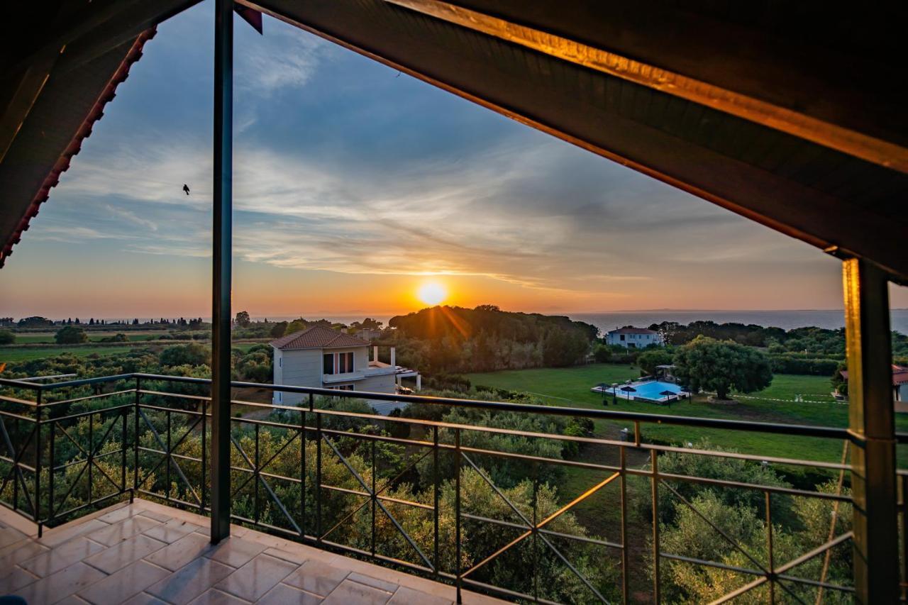 קאטאקולון Villa Georgina B&B מראה חיצוני תמונה