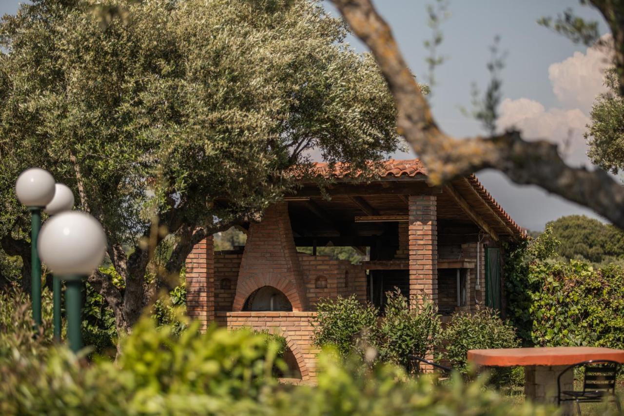 קאטאקולון Villa Georgina B&B מראה חיצוני תמונה