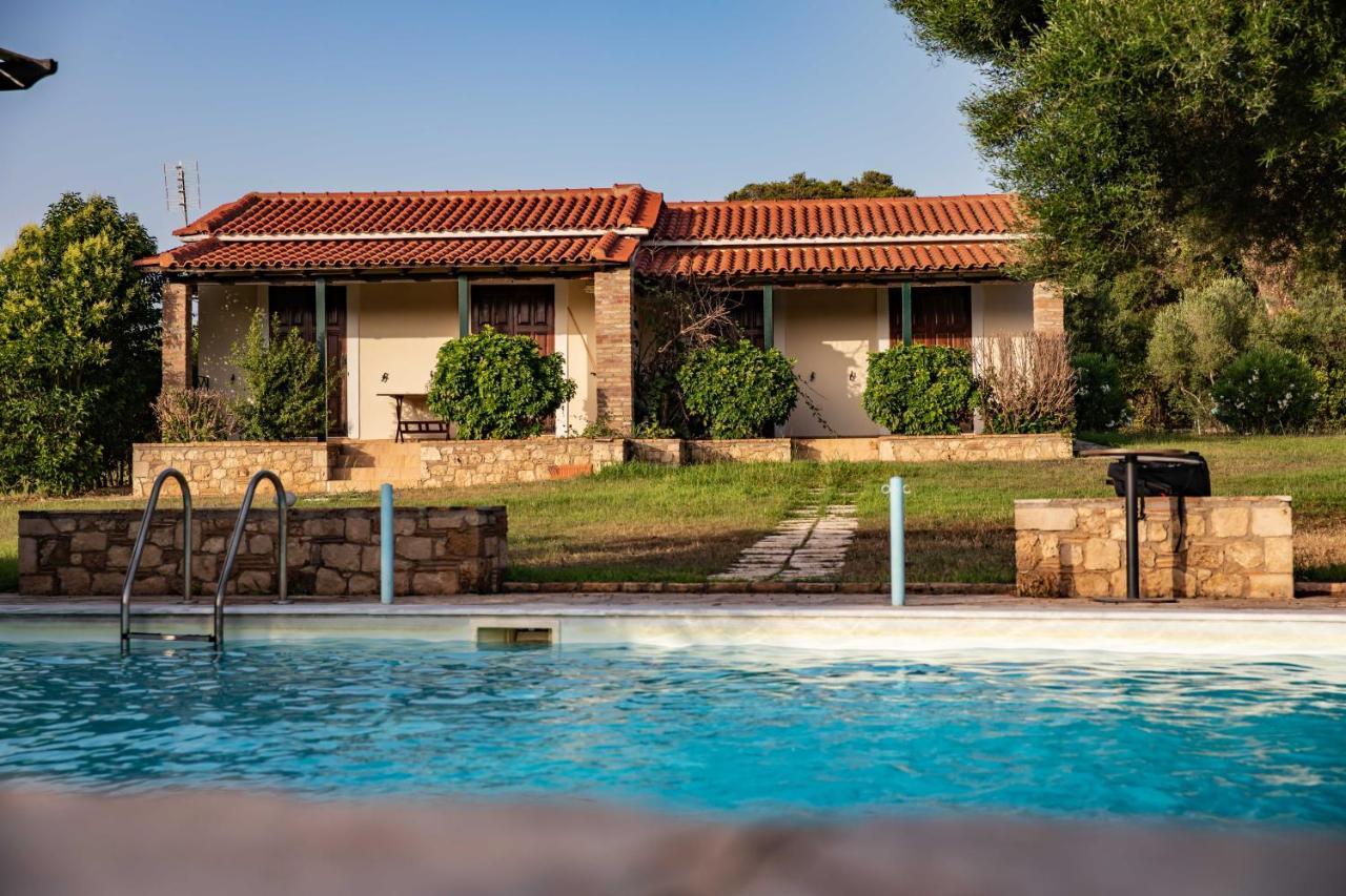 קאטאקולון Villa Georgina B&B מראה חיצוני תמונה
